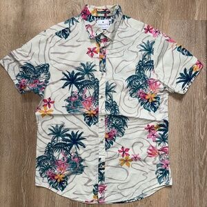 Denim & Flower Men’s Short Sleeve Graphic Button Down | M | Miami Flamingo Print